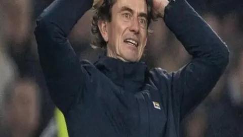 周琦离场致CBA格局突变：辽宁队受益，广东队遇劲敌，广厦队面临困境